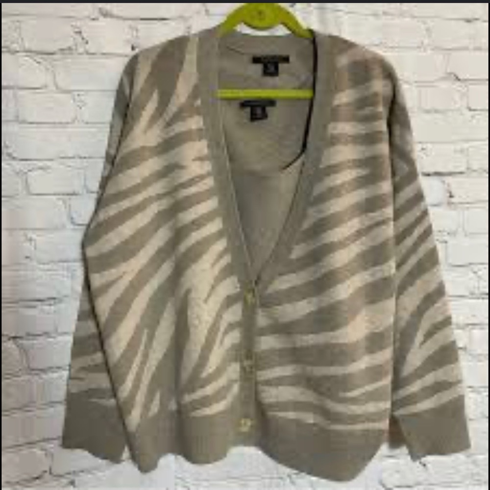 Plus Size 2 Piece Tahari Sweater Set NWT